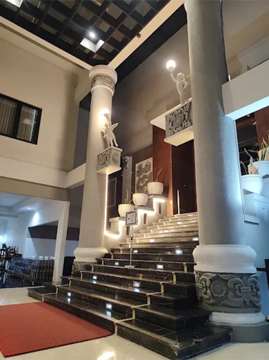 Lobby 1